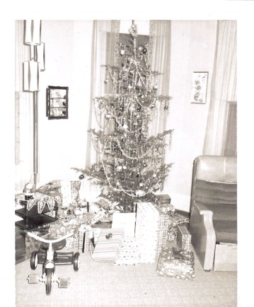 10 ft tree in a 12 ft ceiling